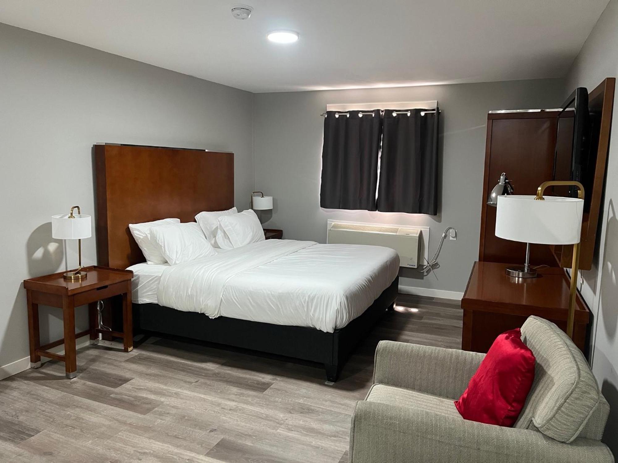 Bethel Hotel Elk Point Экстерьер фото